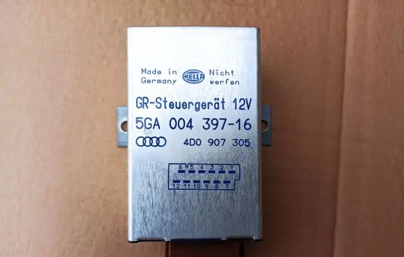 Audi A4 S4 B5 8D Other control units/modules 4D0907305