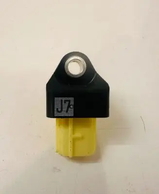 Lexus UX Airbag deployment crash/impact sensor 8983128040