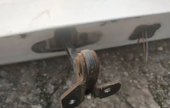 Ford Transit Rear door check strap stopper