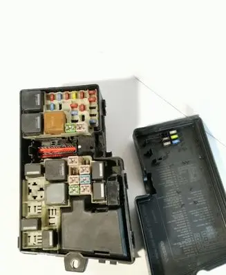 Volvo V50 Fuse module 518818000 8688040 31296493