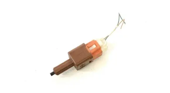 Nissan Pulsar Brake pedal sensor switch 4X11K1