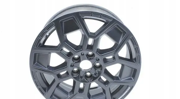 R18 alloy rim