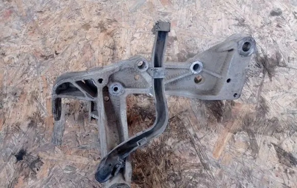 Other front suspension part