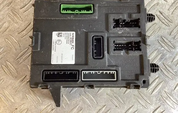 Nissan Qashqai Fuse module 284B14CB5C A2C9944720200