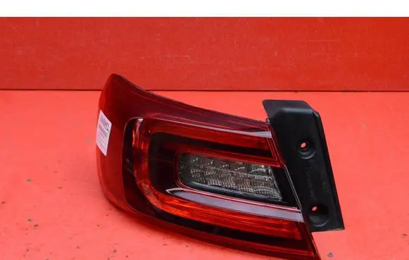 Renault Talisman Rear/tail lights 