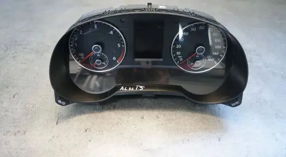 Seat Alhambra (Mk2) Speedometer (instrument cluster) 7N5920970Q