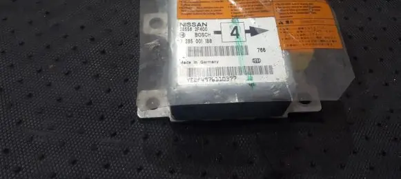 Nissan Primera Airbag control unit/module 0285001188 285562F400