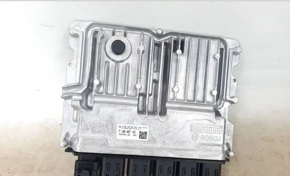 BMW X3 G01 Engine control unit/module ECU 7100407 0281039567