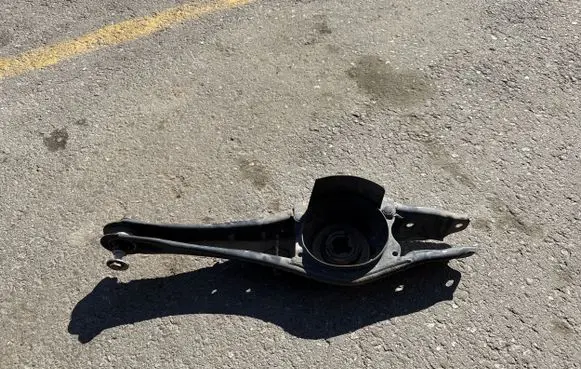 Audi A3 S3 8V Rear control arm 5Q0505311D 5Q0511540A