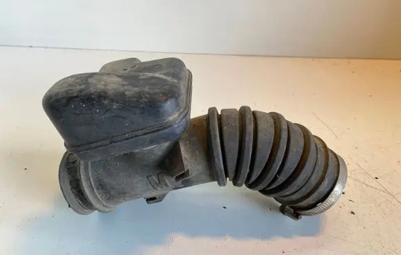 Toyota Corolla E100 Air intake hose/pipe 1788115170A