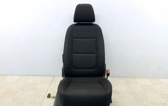 Volkswagen Tiguan Front passenger seat