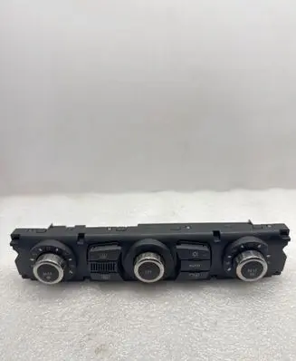 BMW 5 E60 E61 Climate control unit 9122398