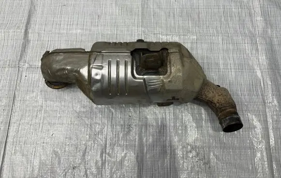 Peugeot Expert Catalyst/FAP/DPF particulate filter 9823467180