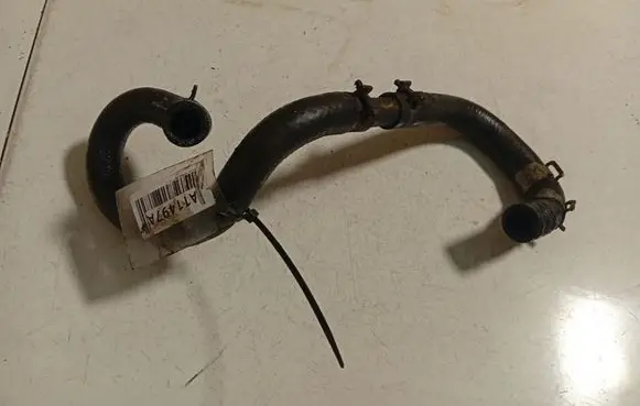 Nissan Primera Engine coolant pipe/hose