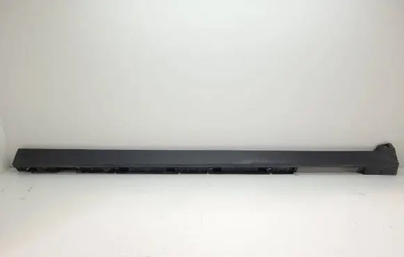 Jaguar F-Pace Front sill (body part)