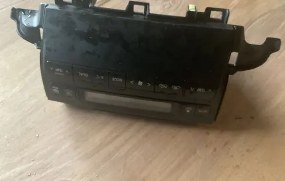 Toyota Land Cruiser (J120) Climate control unit
