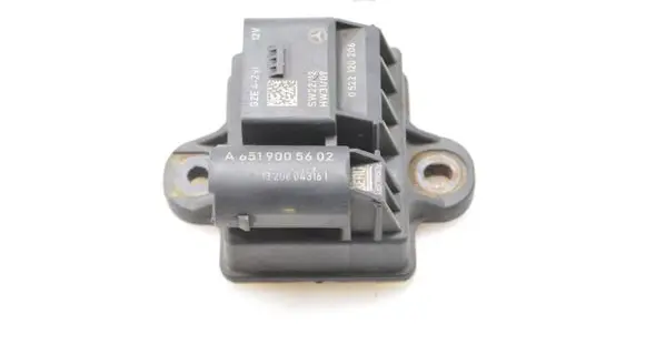 Mercedes-Benz C W205 Glow plug pre-heat relay A6519005602