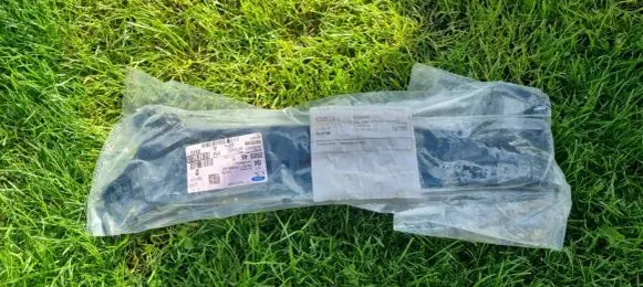 Ford B-MAX Rear bumper mounting bracket AV1117E851AD 2020645