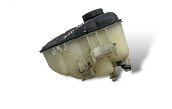 Mercedes-Benz C W203 Coolant expansion tank/reservoir 2035000049