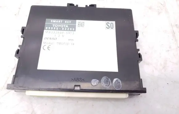 Toyota Auris E180 Keyless (KESSY) go control unit/module 8999002200 TMLF1014 MB2325005973