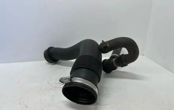 Porsche Cayenne (92A) Intercooler hose/pipe 06A145710P 7P5129627 7P5145676A