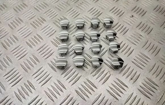 Citroen C3 Picasso Original wheel cap 