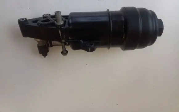 Audi S5 Oil filter mounting bracket 06E115405C