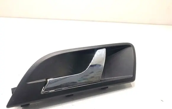 Skoda Superb B6 (3T) Rear door interior handle 3T0839247