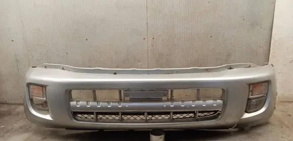 Toyota RAV 4 (XA20) Front bumper 