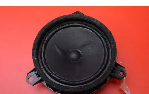 Lexus UX Subwoofer speaker 8616030F40