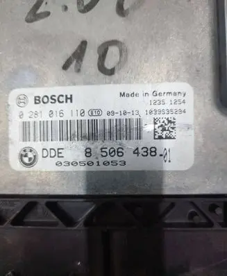 BMW M3 e90 Engine control unit/module 030501053 8506438 0281016110