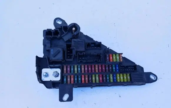 BMW 5 E60 E61 Fuse module 6906618 518956024