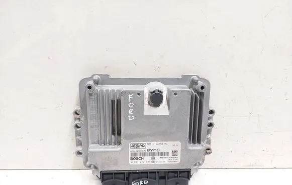 Ford Focus C-MAX Engine control unit/module 8M5112A650MC 0281012487