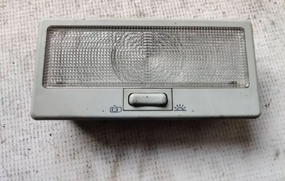 Volkswagen Transporter - Caravelle T4 Front seat light 2357947111
