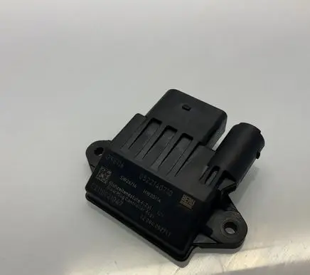 Mercedes-Benz E W211 Glow plug pre-heat relay