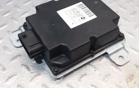KIA Optima Voltage converter/converter module 95300D4100