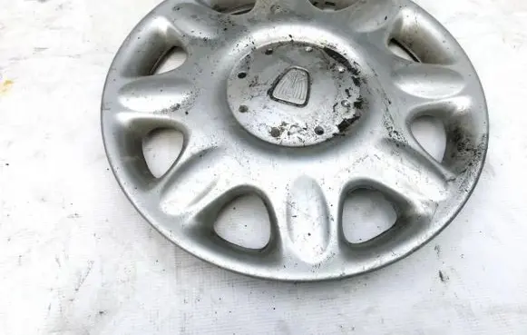 Rover 414 - 416 - 420 R14 wheel hub/cap/trim dtb101340xxx