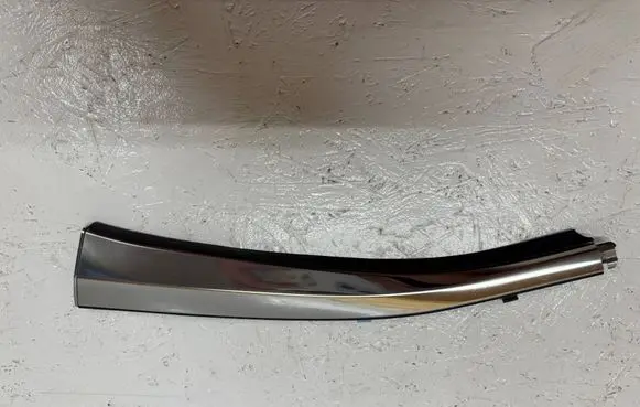 Lexus ES 250 - 300 - 330 Rear door trim (molding) 24075703R