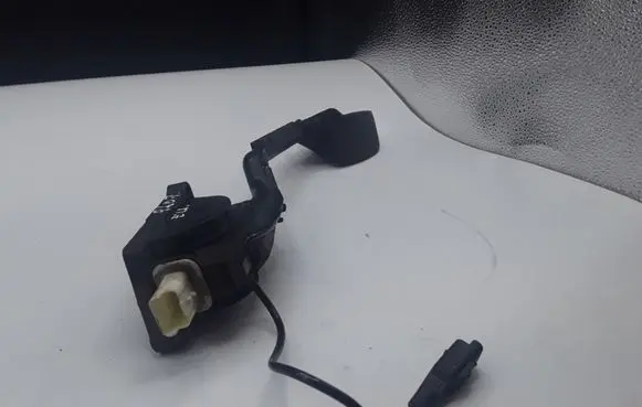 Peugeot 607 ABS wheel speed sensor 9651510780