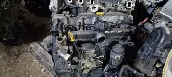 Opel Zafira A Engine 90400240