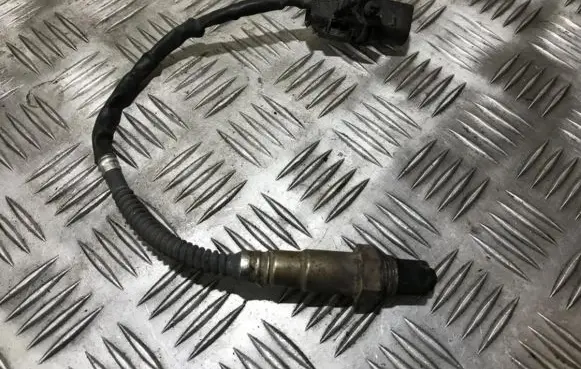 Volvo S80 Lambda probe sensor 30751138 0285017107