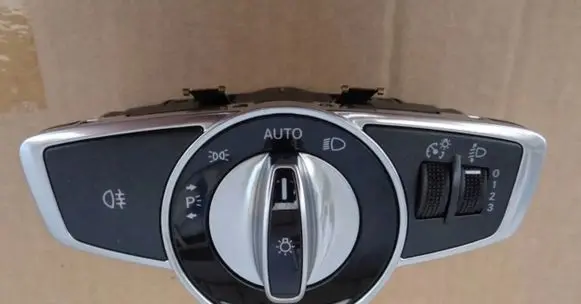 Mercedes-Benz C W205 Light switch A2059056000