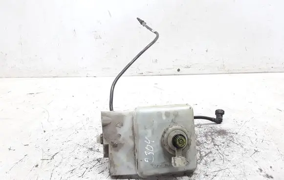 Brake fluid reservoir