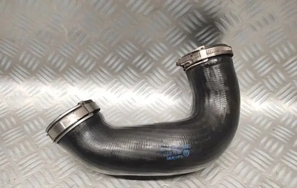 Audi Q7 4M Intercooler hose/pipe 7L6145972E