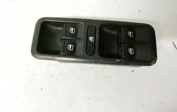 Skoda Yeti (5L) Electric window control switch 5l0867171