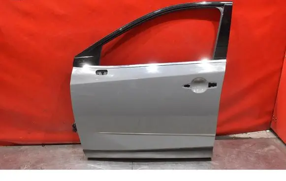 Nissan Qashqai Front door