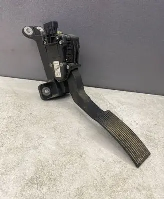 Nissan Pathfinder R51 Accelerator throttle pedal 6PV93390101 18002EA000