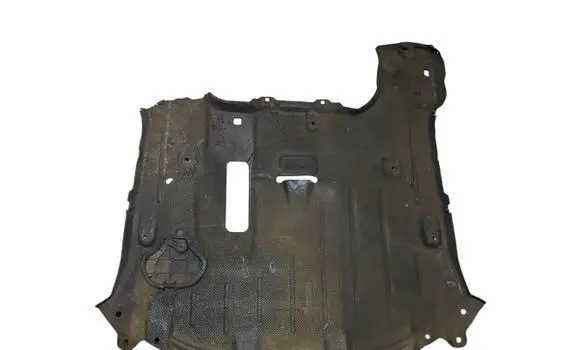 Chrysler Pacifica Engine splash shield/under tray 