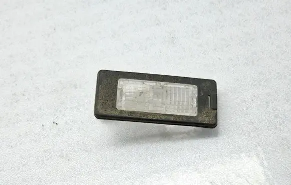 Volkswagen Golf VI Number plate light 5N0943021B
