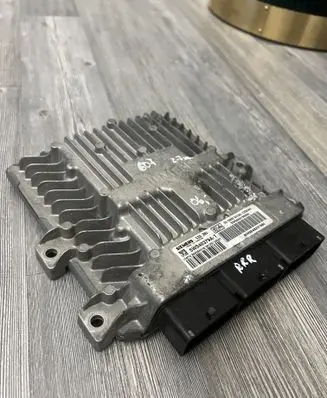 Peugeot 607 Engine control unit/module 5WS40379AT